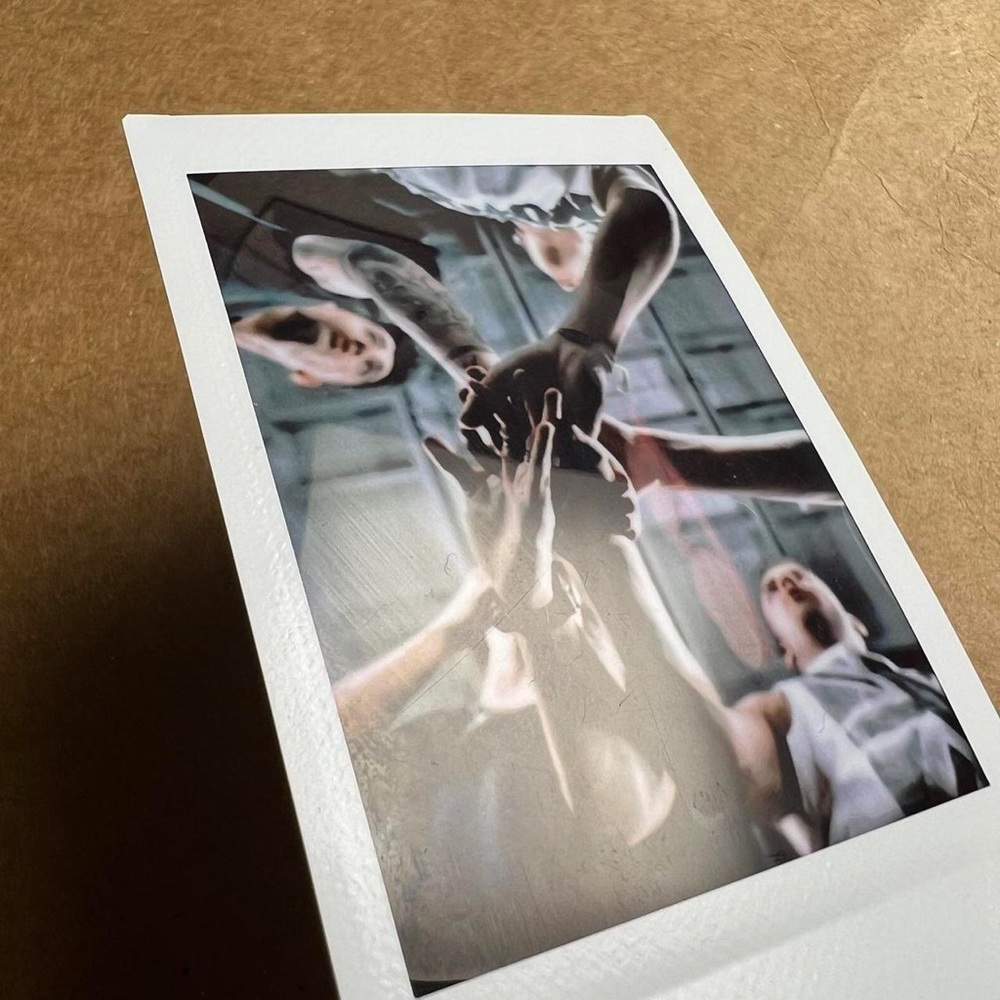 One direction Polaroid - Picture 4 of 6